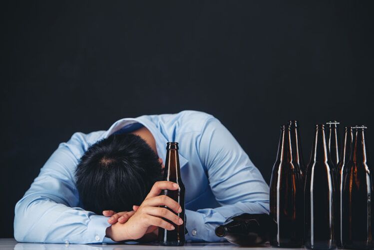 Vătămarea alcoolului pentru bărbați